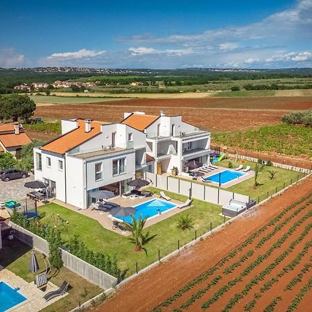 Villa Eni Gedici Exterior photo